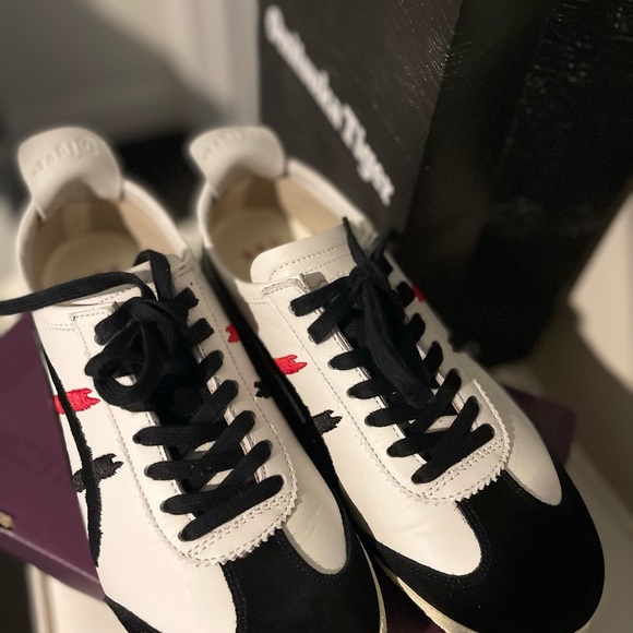 MEXICO 66 DELUXE style embroidered Onitsuka Tiger in Japanese Katakana character - Picture 7 of 8